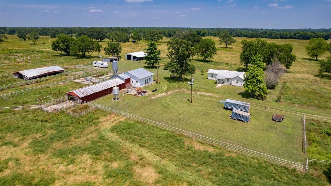 Gorgeous 167 Acres with Ponds & Buildings Goes for Sale South of Sulphur Springs