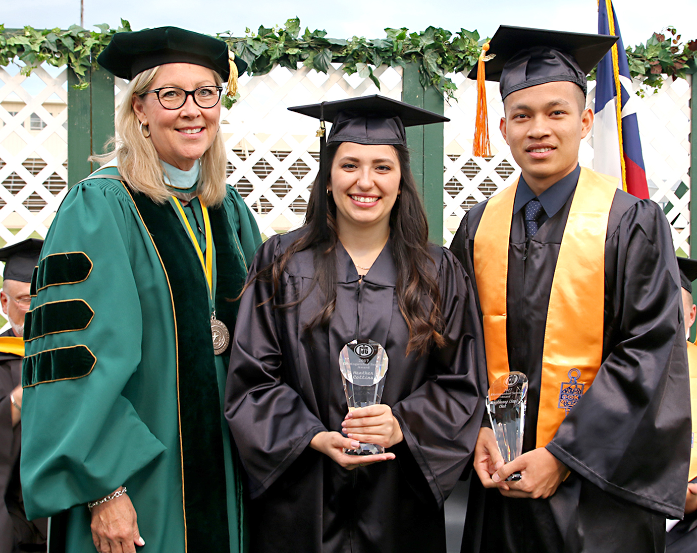 More Than 500 Students Graduate from PJC