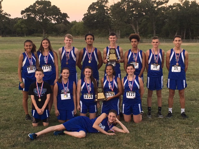 Sulphur Bluff Cross Country Teams Qualify for Regionals