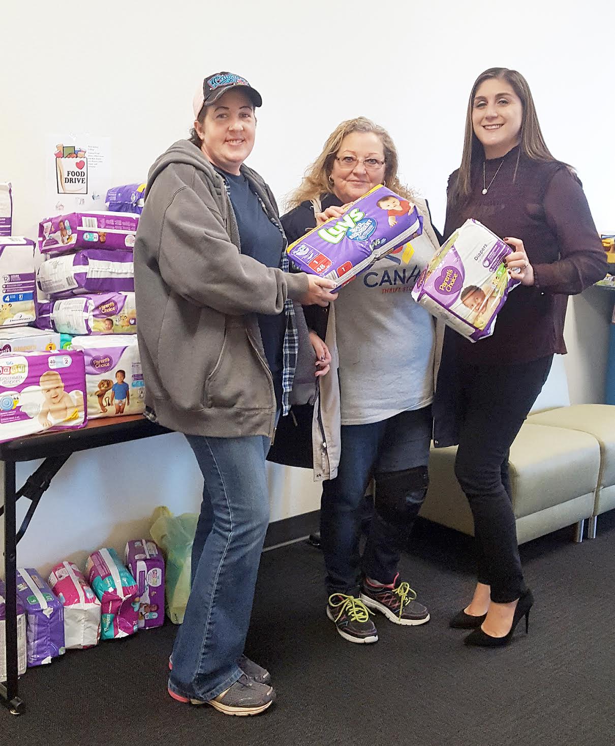 PJC’s Blend Club Collects Donations for CANHELP