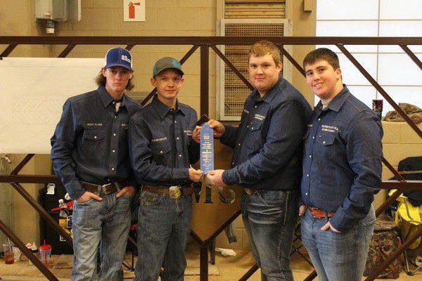 Sulphur Bluff Ag-Mech Team Earns Blue Ribbon at the Fort Worth Stock Show