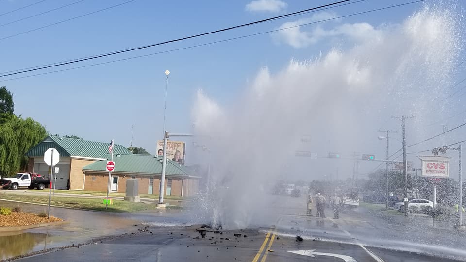 Water Main Break Causes Parts of Gilmer and Broadway to be Shut Down. Repairs Expected to Be Finished This Evening.