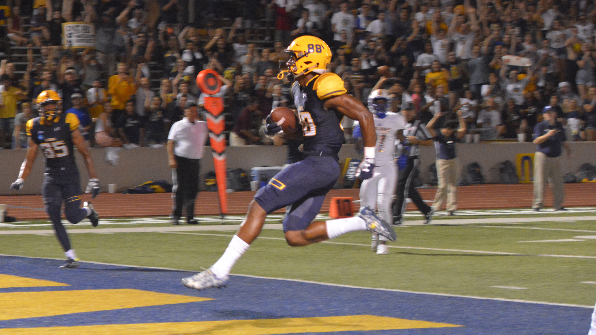 Texas A&M Commerce Lions Football Team Stays Atop National Rankings in AFCA Coaches’ Poll After 2OT win