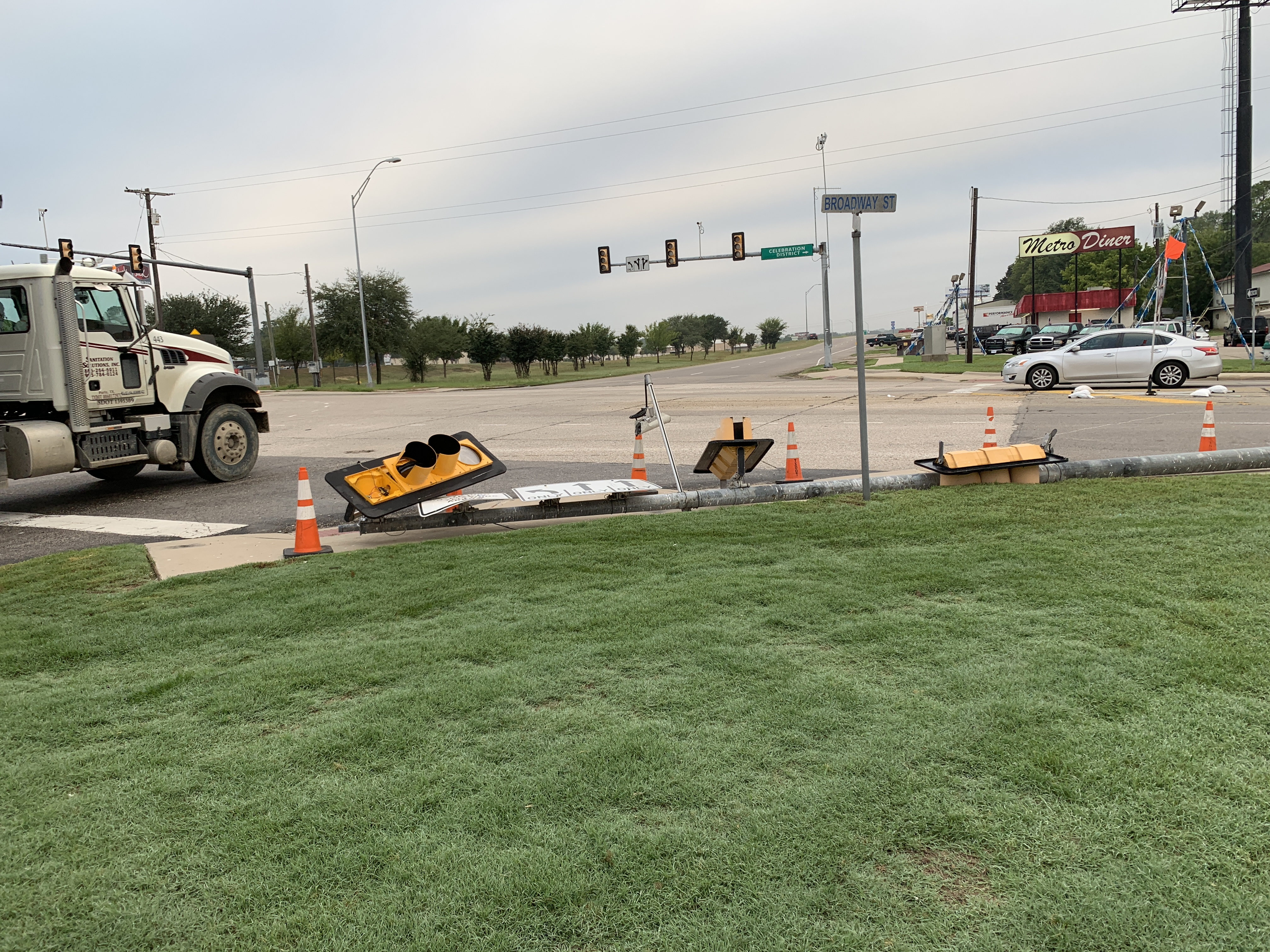 How Long Does It Take TxDOT to Fix the Traffic Light at the Busiest Intersection in Sulphur Springs? TxDOT Says 7-10 More Days. Total Repair Time on Track for 14-17 Days.