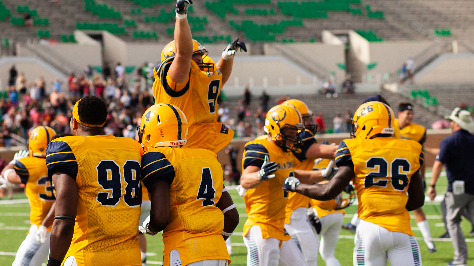 No. 9 Texas A&M Commerce Lions Football Team pulls out epic 20-19 victory over No. 4 MSU Texas in Sunday Special
