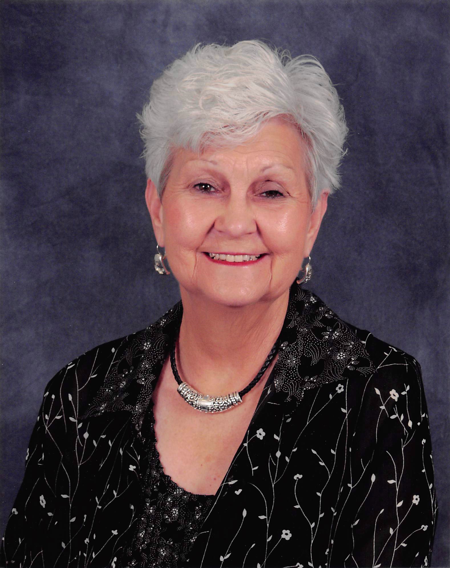 Lola McFadden Obituary