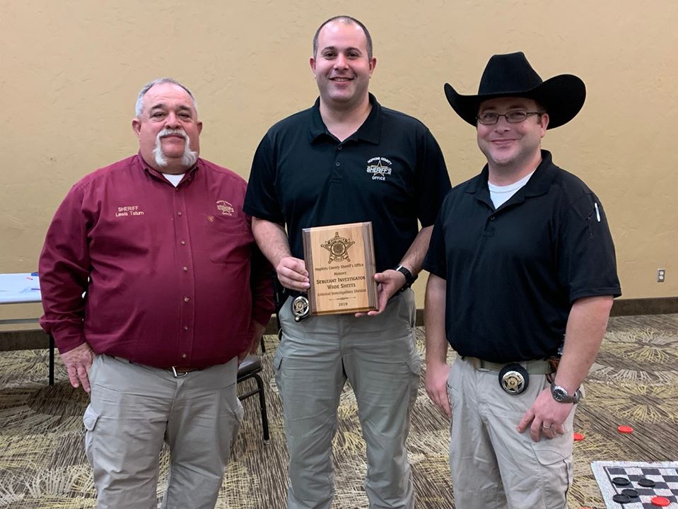Hopkins County Sheriff’s Office Hands Out Awards at Annual Christmas Dinner