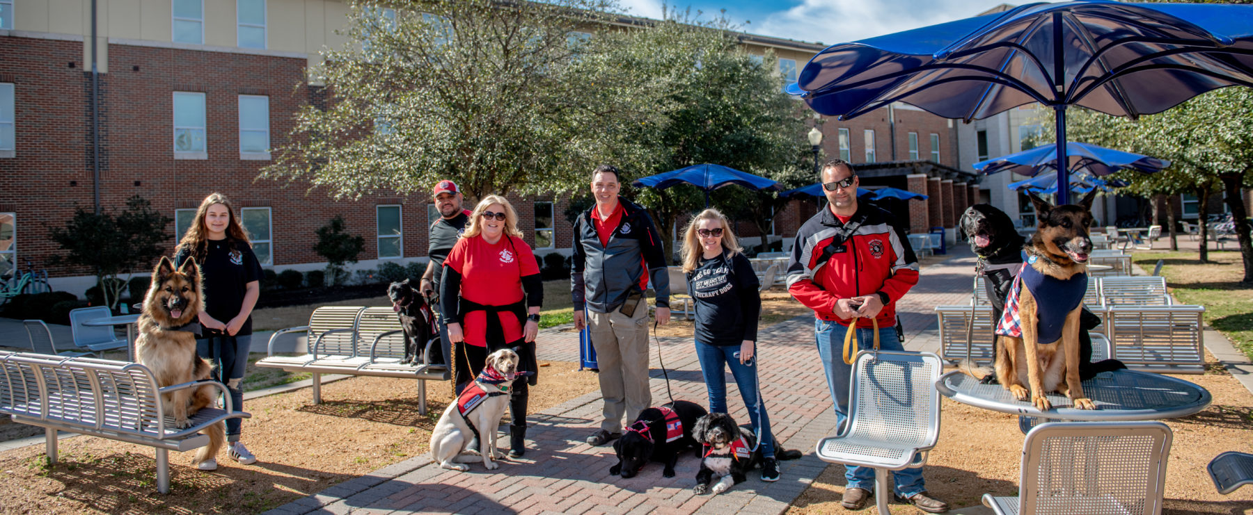 Animal therapy group helps A&M-Commerce students cope with crises