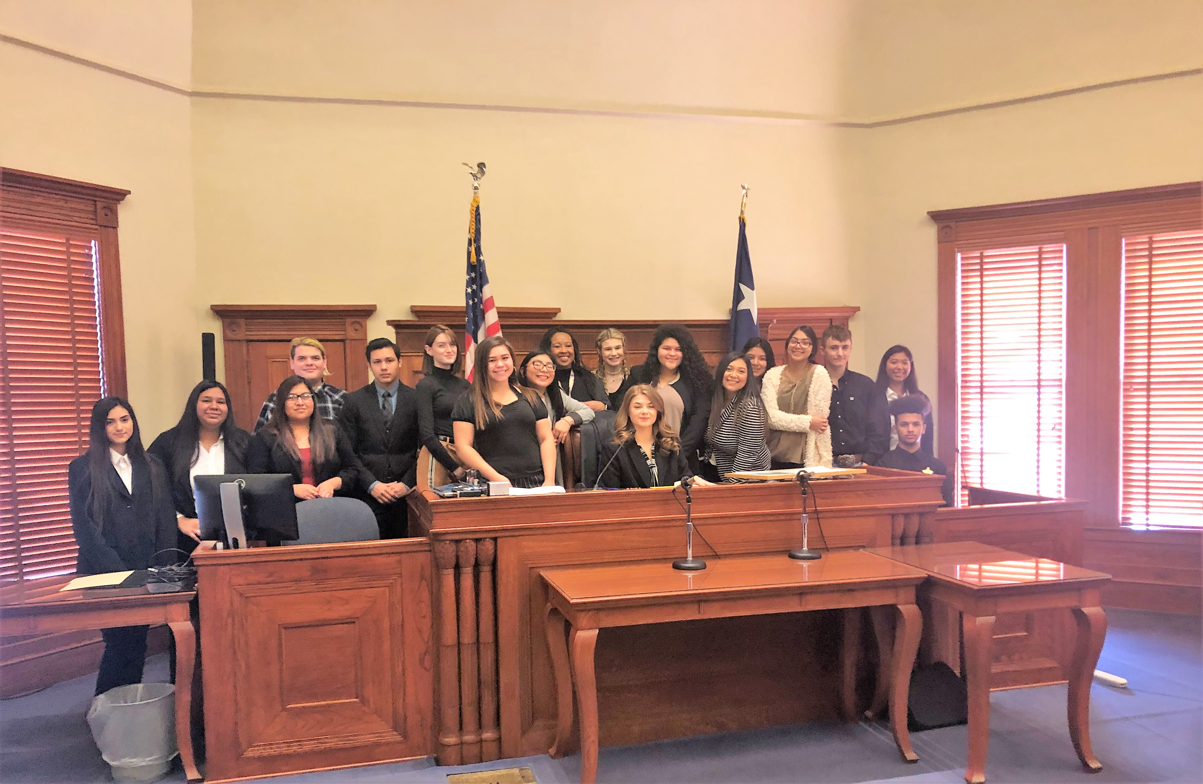 SSHS Court Systems and Practices Students Conduct Mock Trial