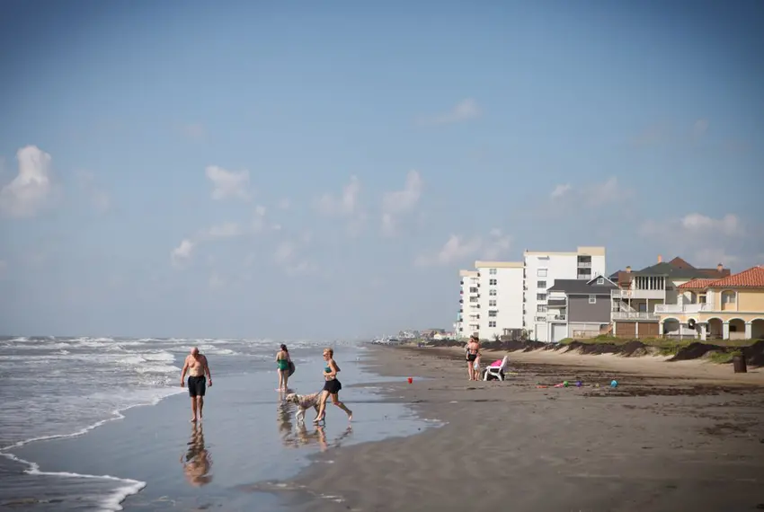 Texas will reopen state beaches on Friday