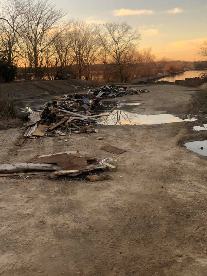 Hopkins County Sheriff’s Office Arrests Man for Dumping 4,000 Pounds of Junk at Sulphur Springs Lake