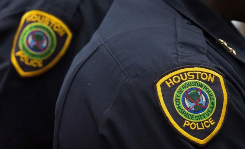 Houston police officer under investigation after participating in U.S. Capitol riot