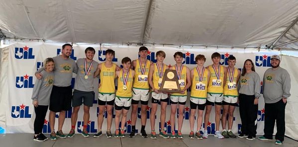 Hornets cross country team wins 5th consecutive state title