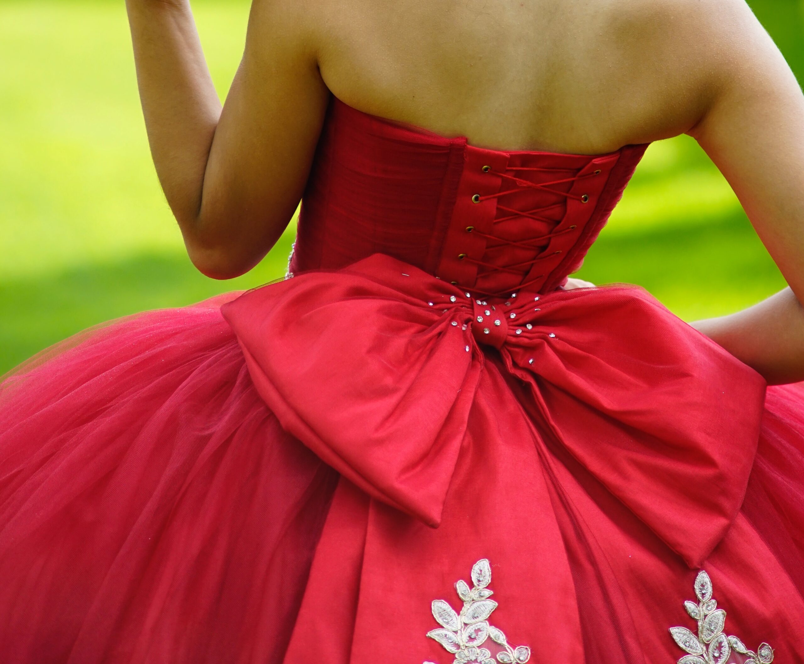 Cumby’s Lighthouse Baptist Church collects used prom dresses