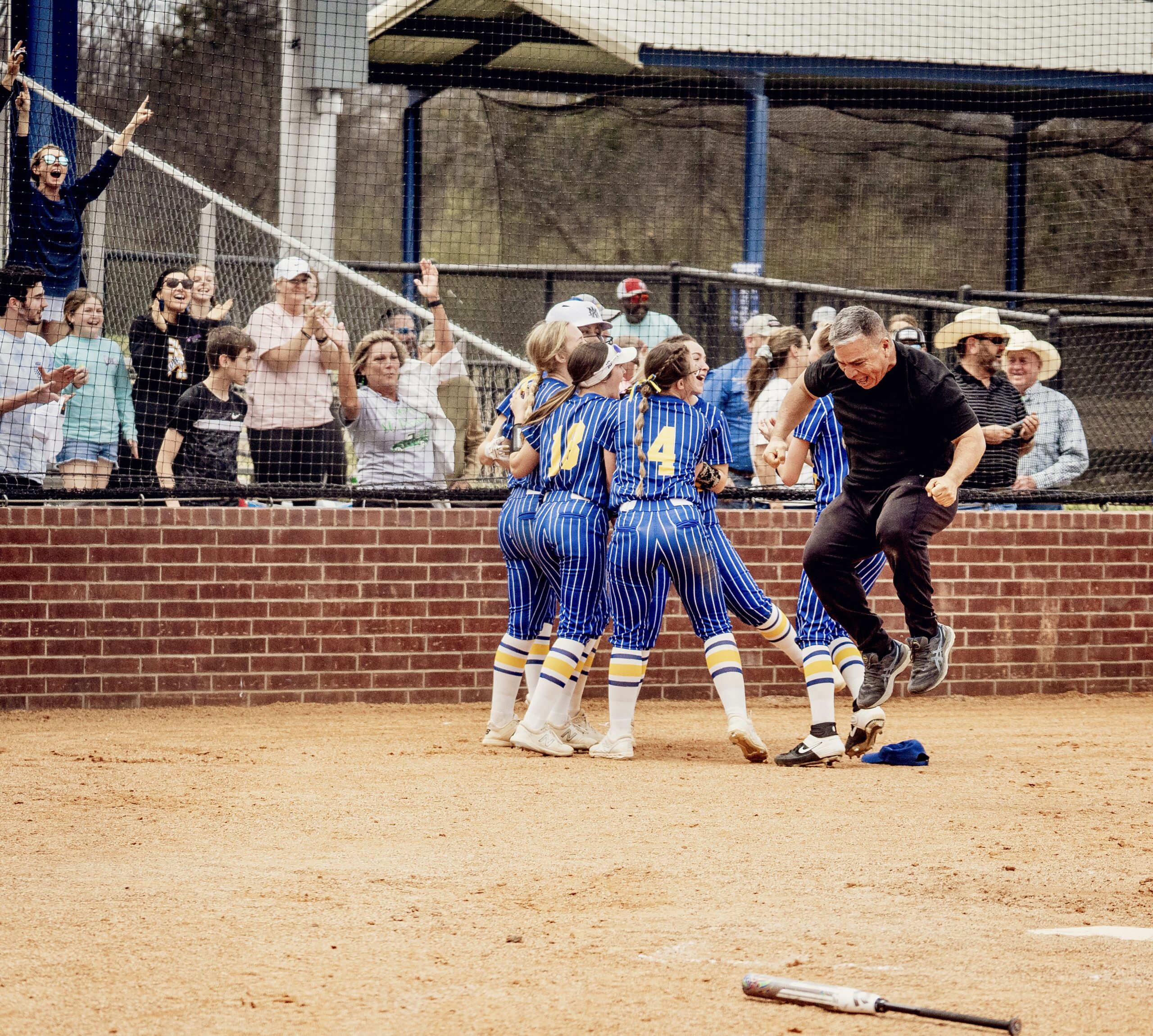 Lady Cats win in walk-off fashion