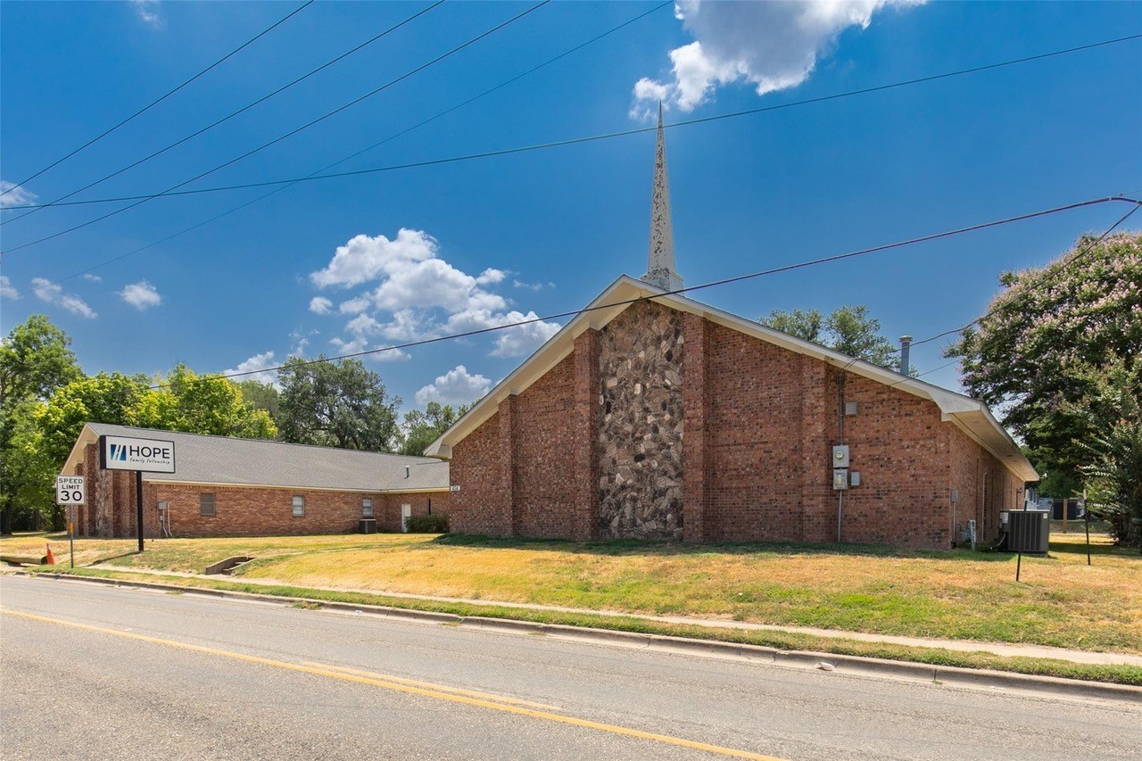 Featured Listing: Church Building