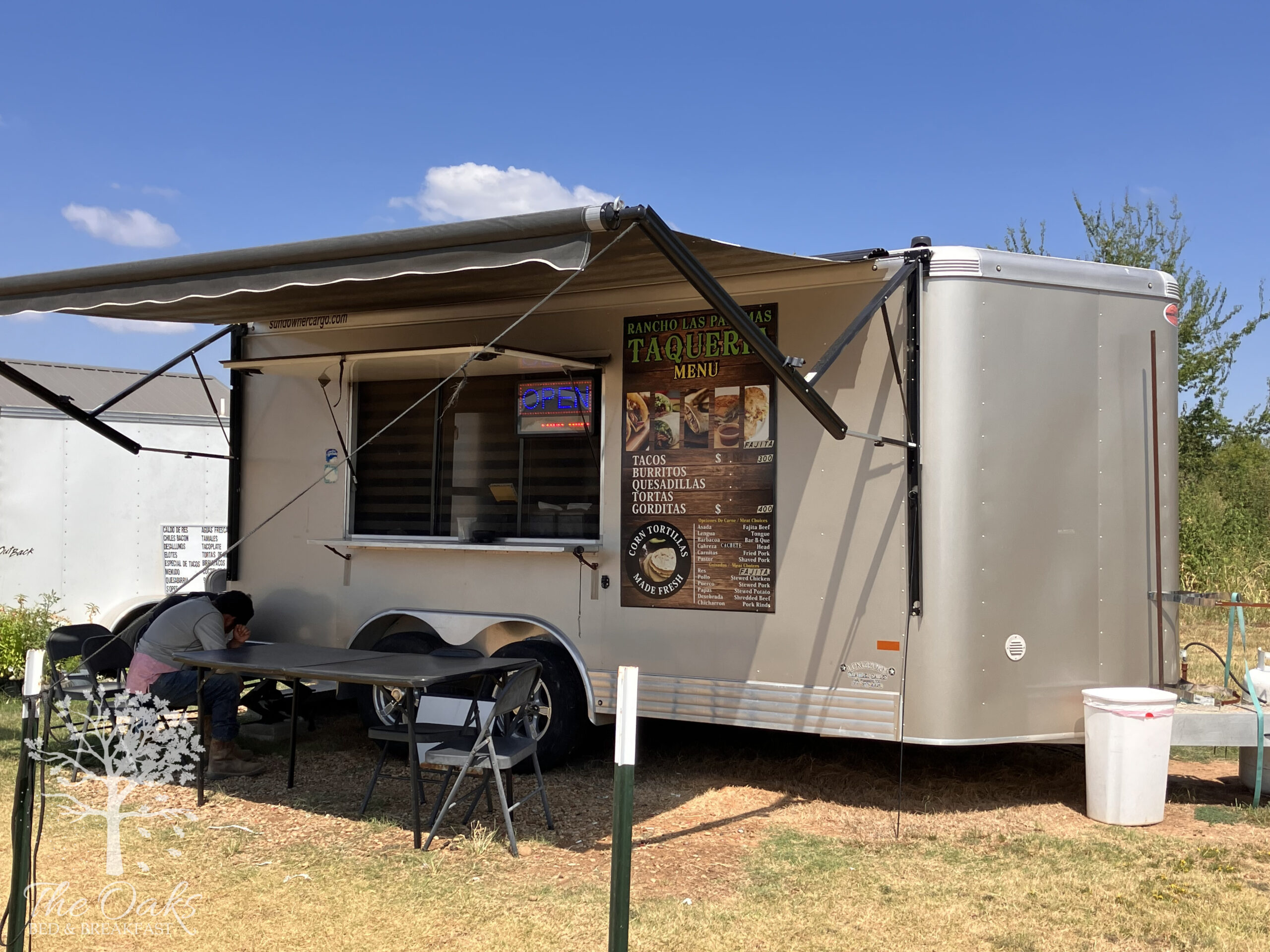 Let’s Eat Food Trucks ~ Rancho Las Palomas Taqueria BY ALLISON LIBBY – THESING OF THE OAKS BED & BREAKFAST